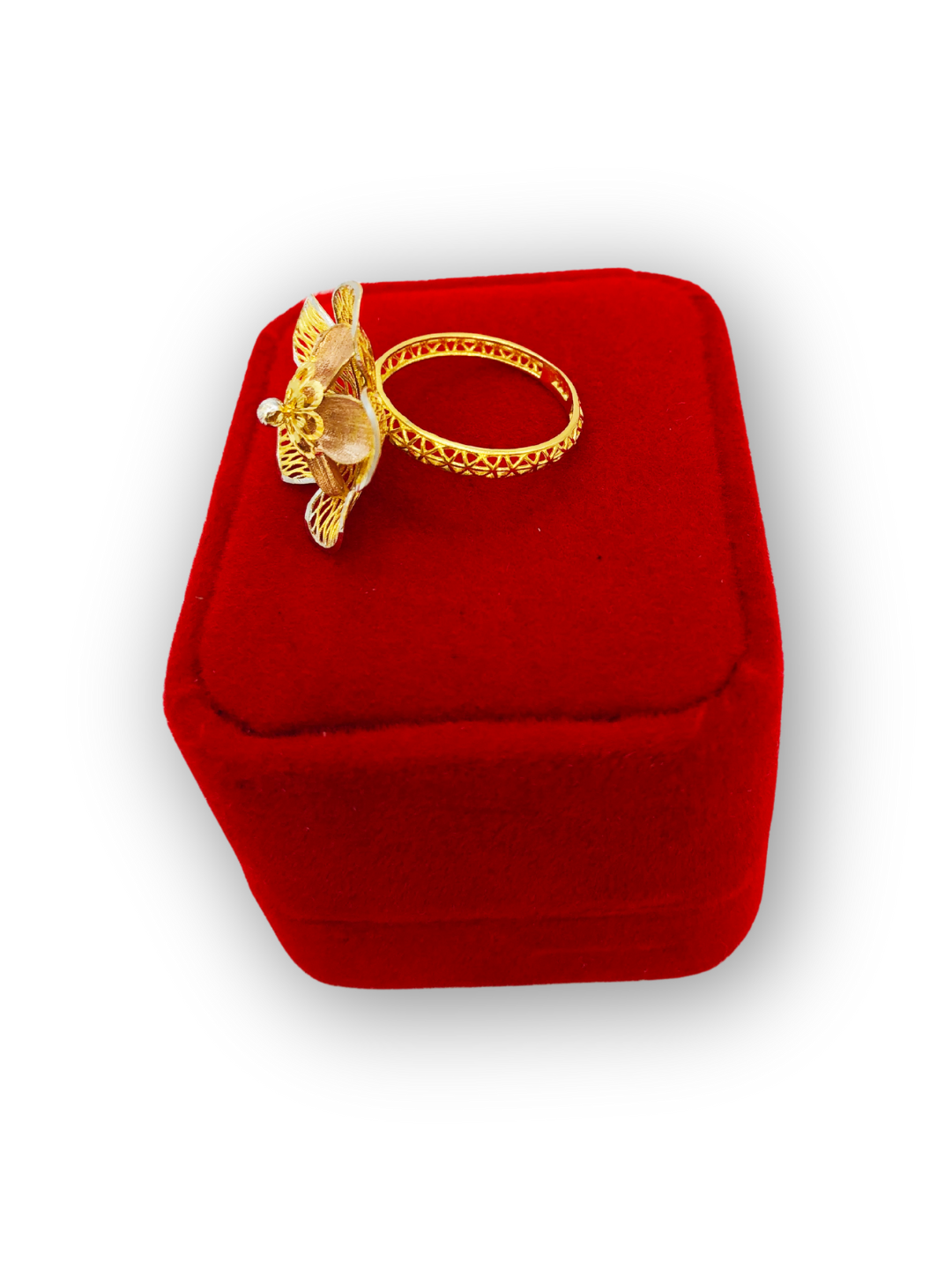 Opulent Charm Gold Ring